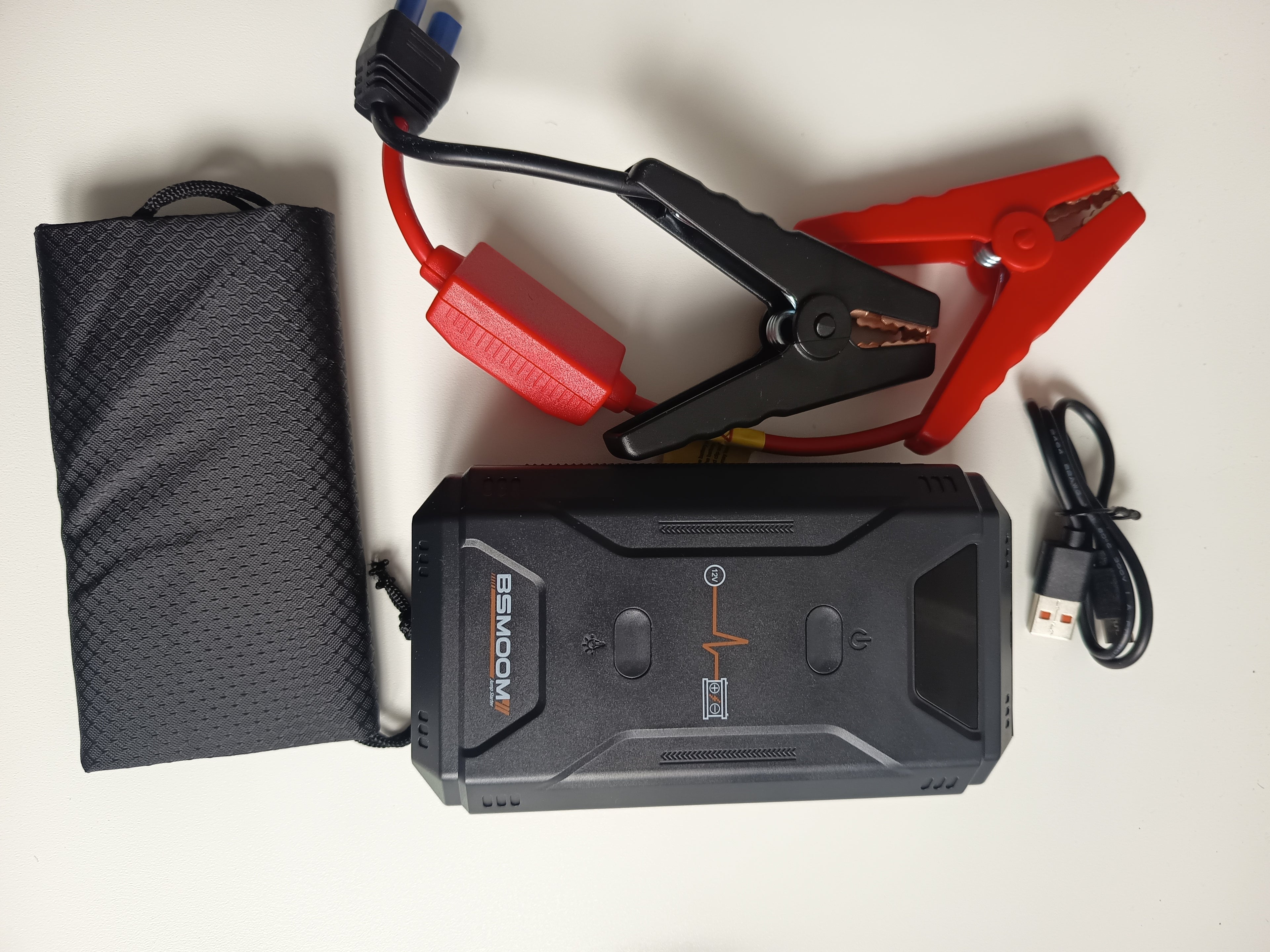 Booster Batterie Multifonction – Voiture, Moto, Lampe LED & SOS